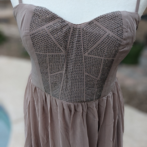 NWT Lucy Paris tan/blush maxi evening gown prom - Picture 2 of 6